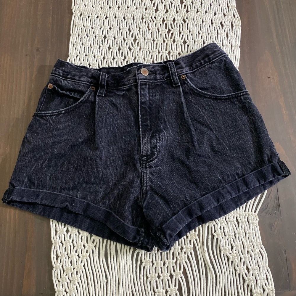 A&F Annie high waist black cuffed jean shorts